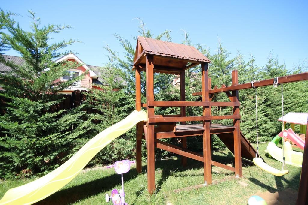 Pensiunea Konfort Băile Felix エクステリア 写真